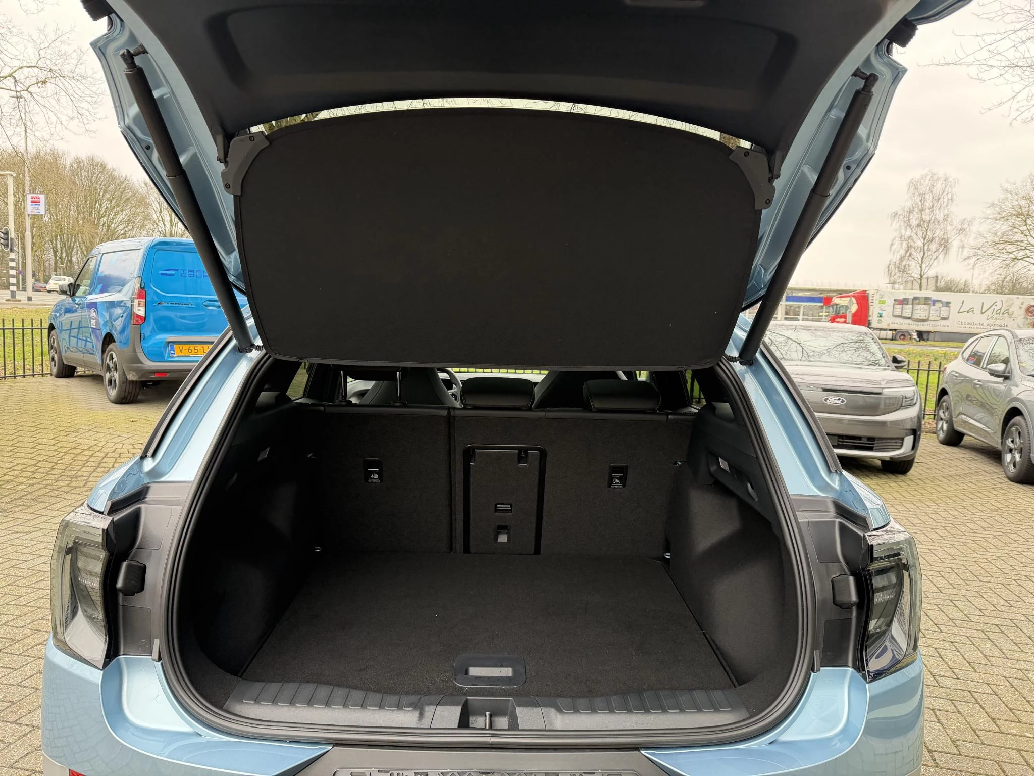 Ford-Explorer-image-15