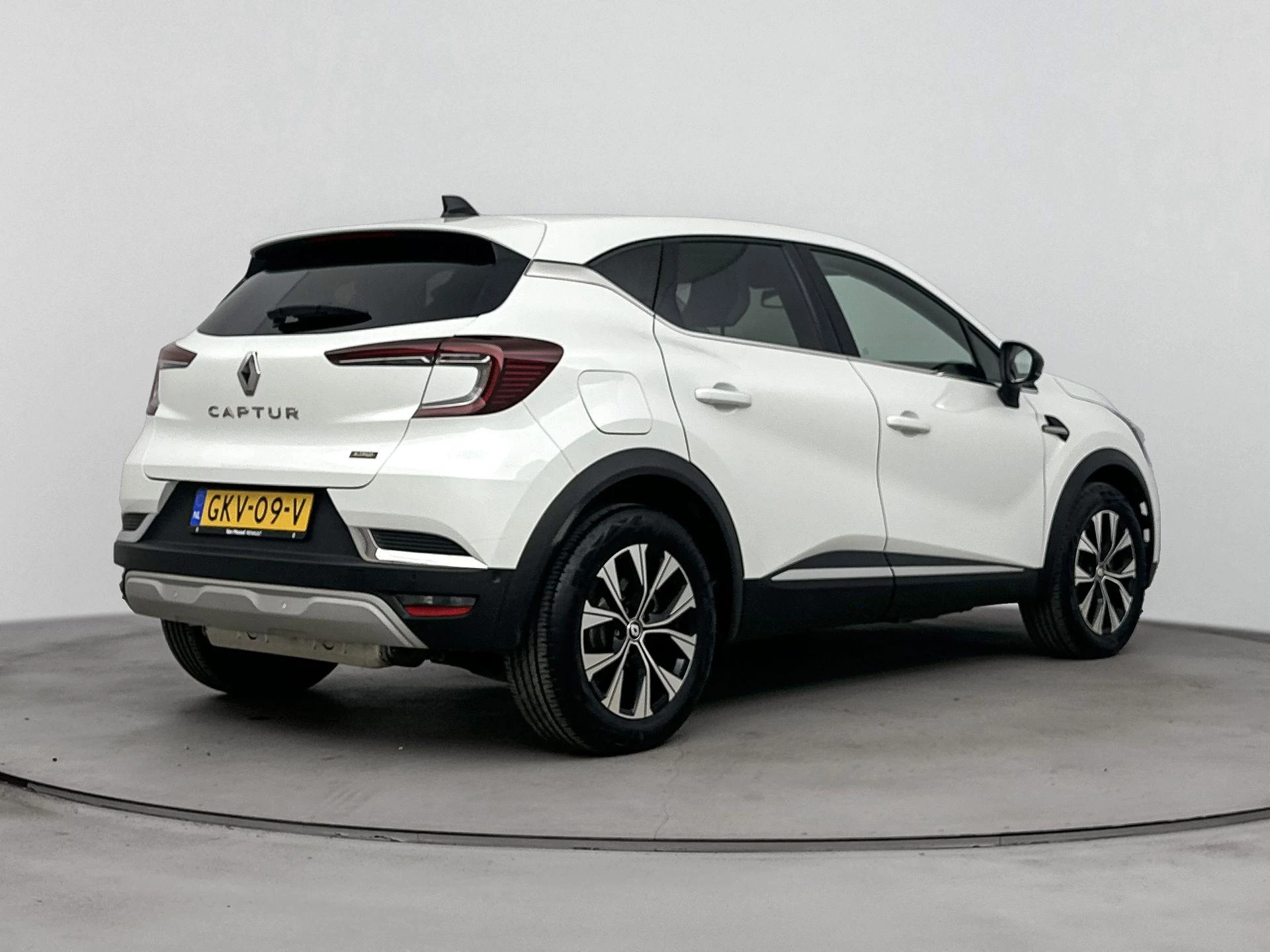 Renault-Captur-image-3