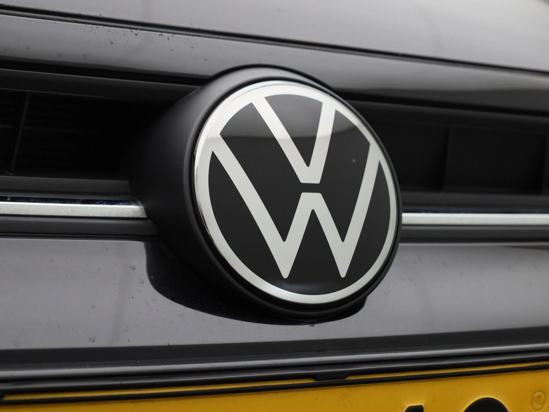 Volkswagen-Polo-image-33