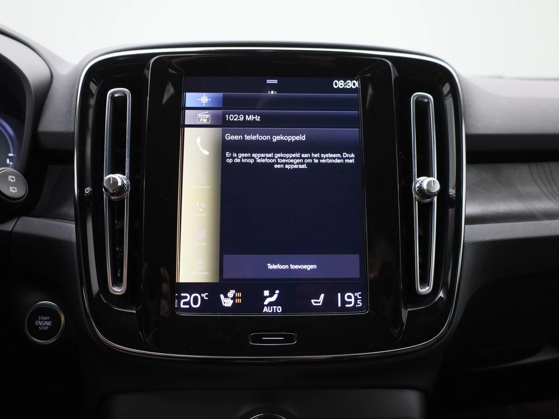 Volvo-XC40-image-26