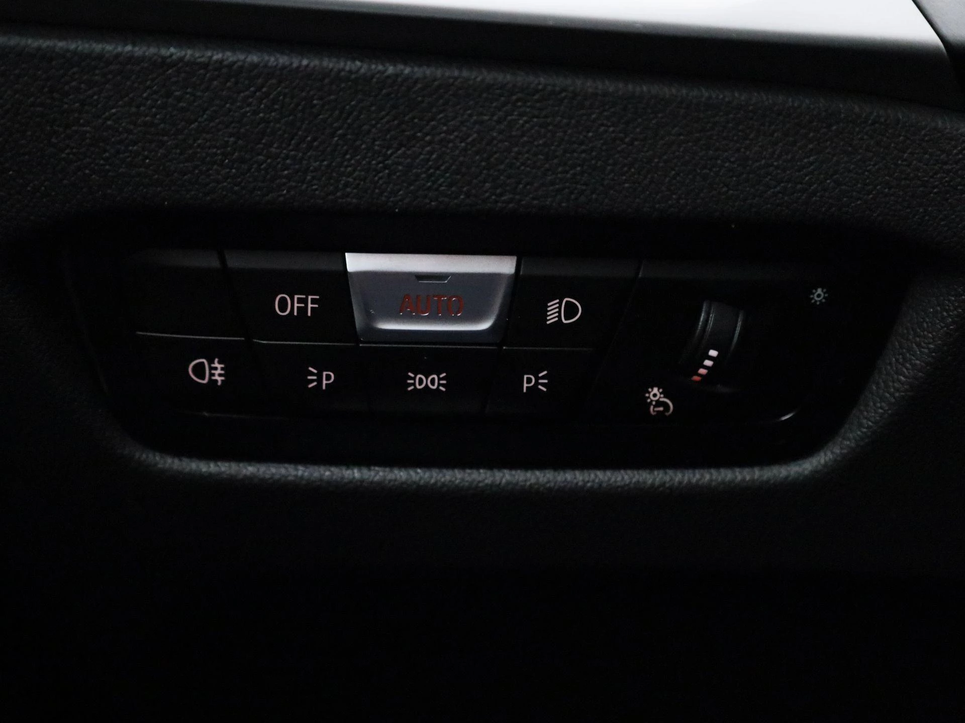 BMW-3 Serie-image-35