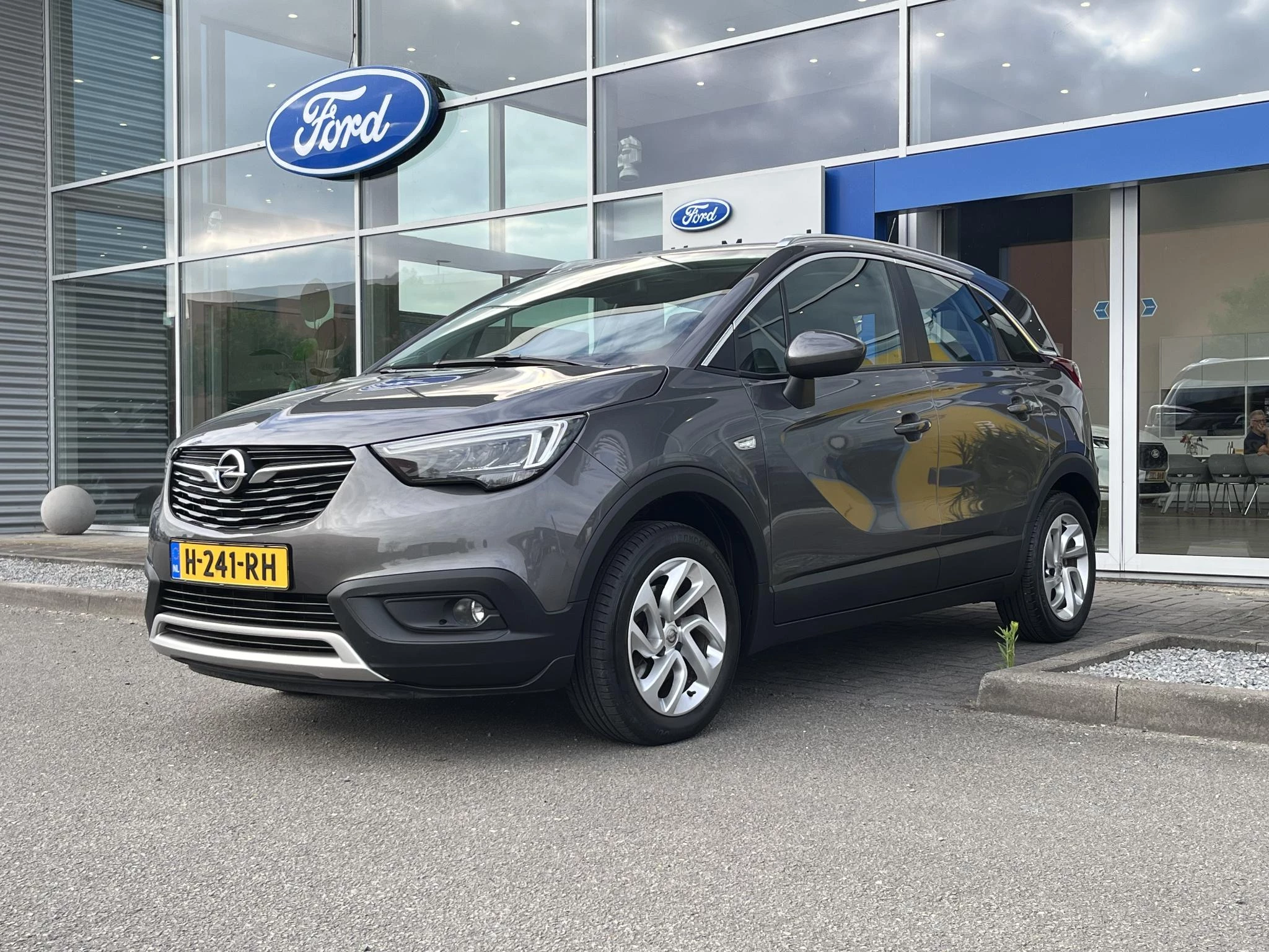 Opel-Crossland X-image-8