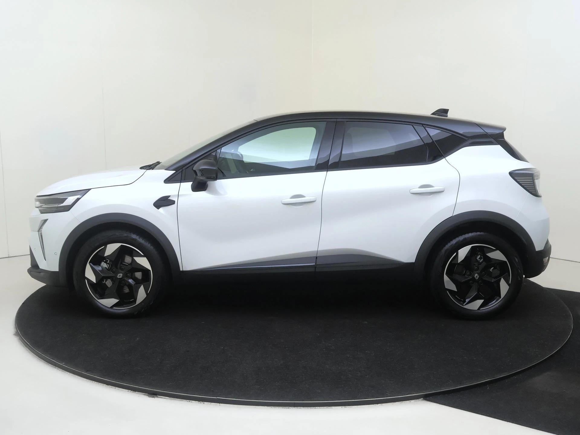 Renault-Captur-image-7
