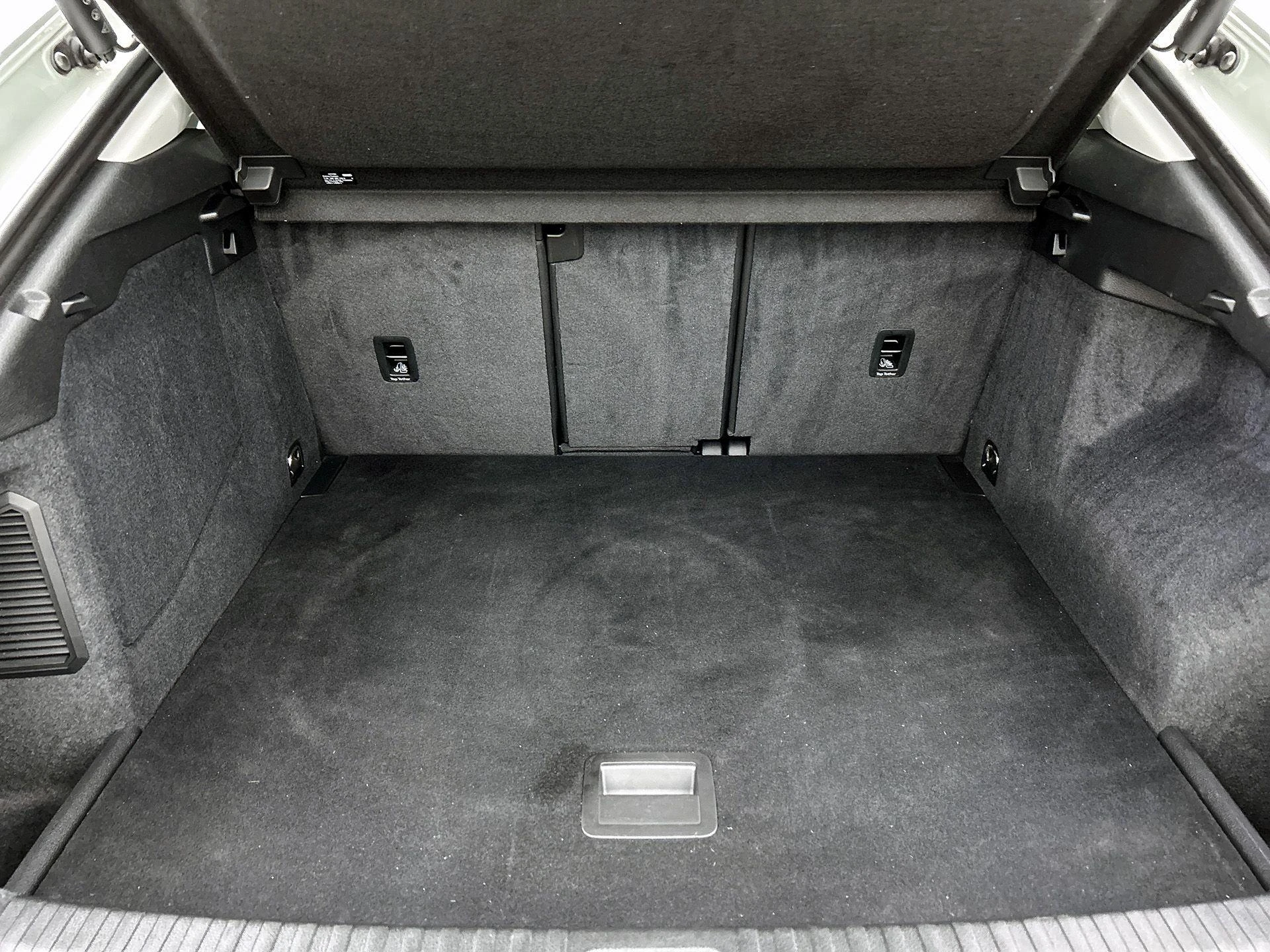 Audi-Q3-image-35