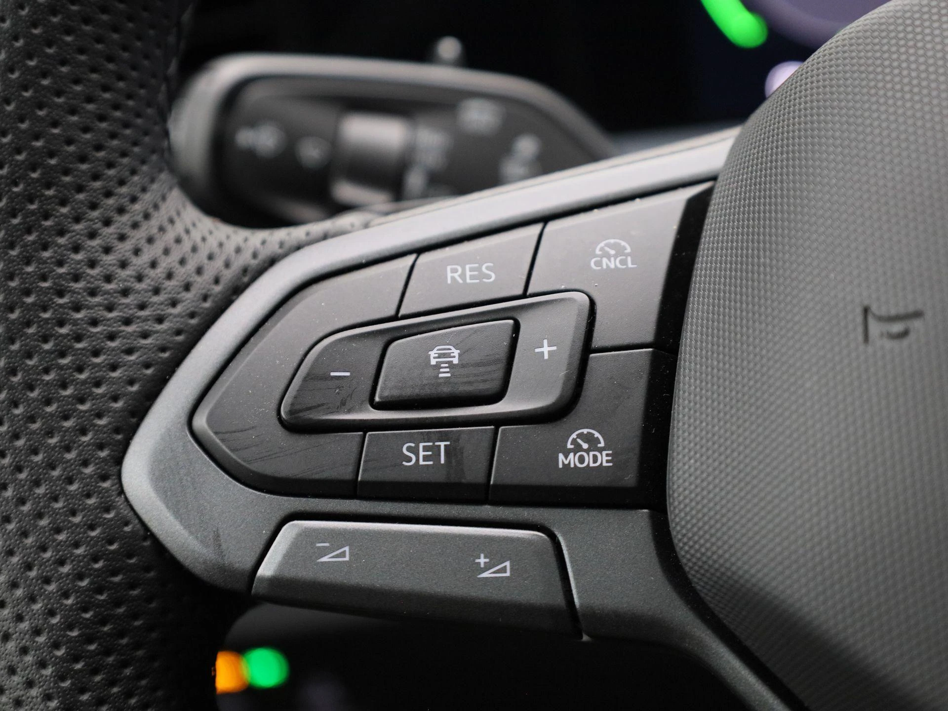 Volkswagen Tayron 1.5 eHybrid R-Line Edition 204 PK|