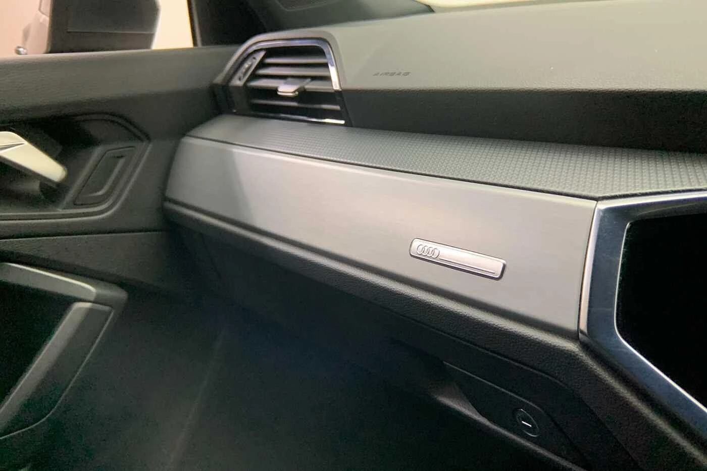 Audi-Q3-image-20