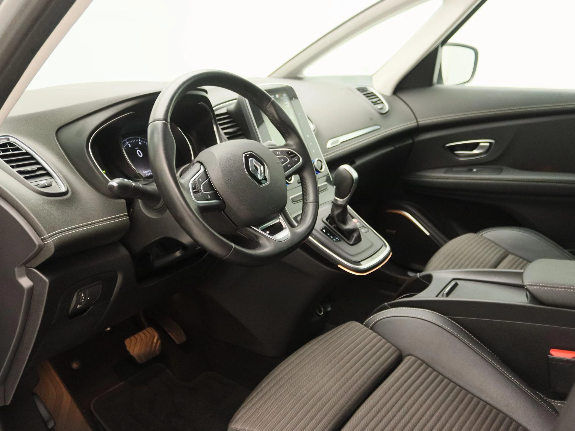 Renault Scénic TCe 140 EDC Automaat Bose