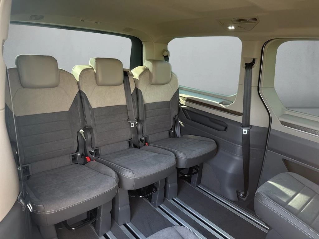 Volkswagen Multivan T7 1.5l eHybrid LR DSG 4M Style *AHK