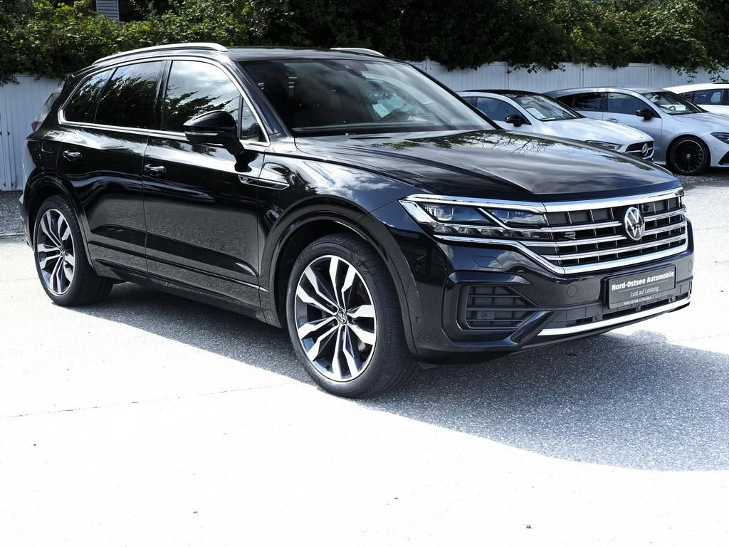 Volkswagen-Touareg-image-3