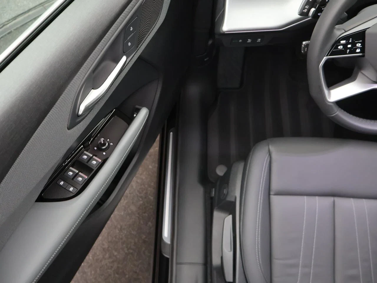 Audi-Q3-image-22