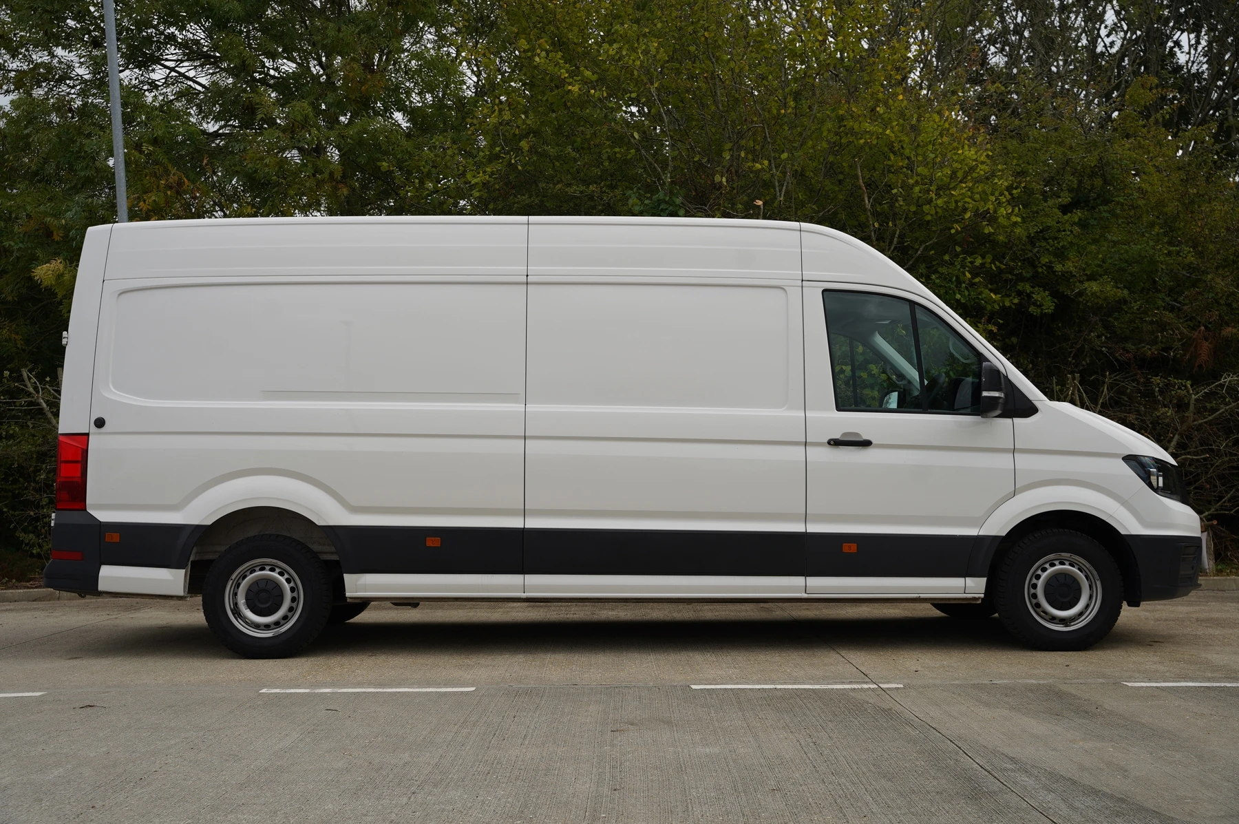 Volkswagen-Crafter-image-3