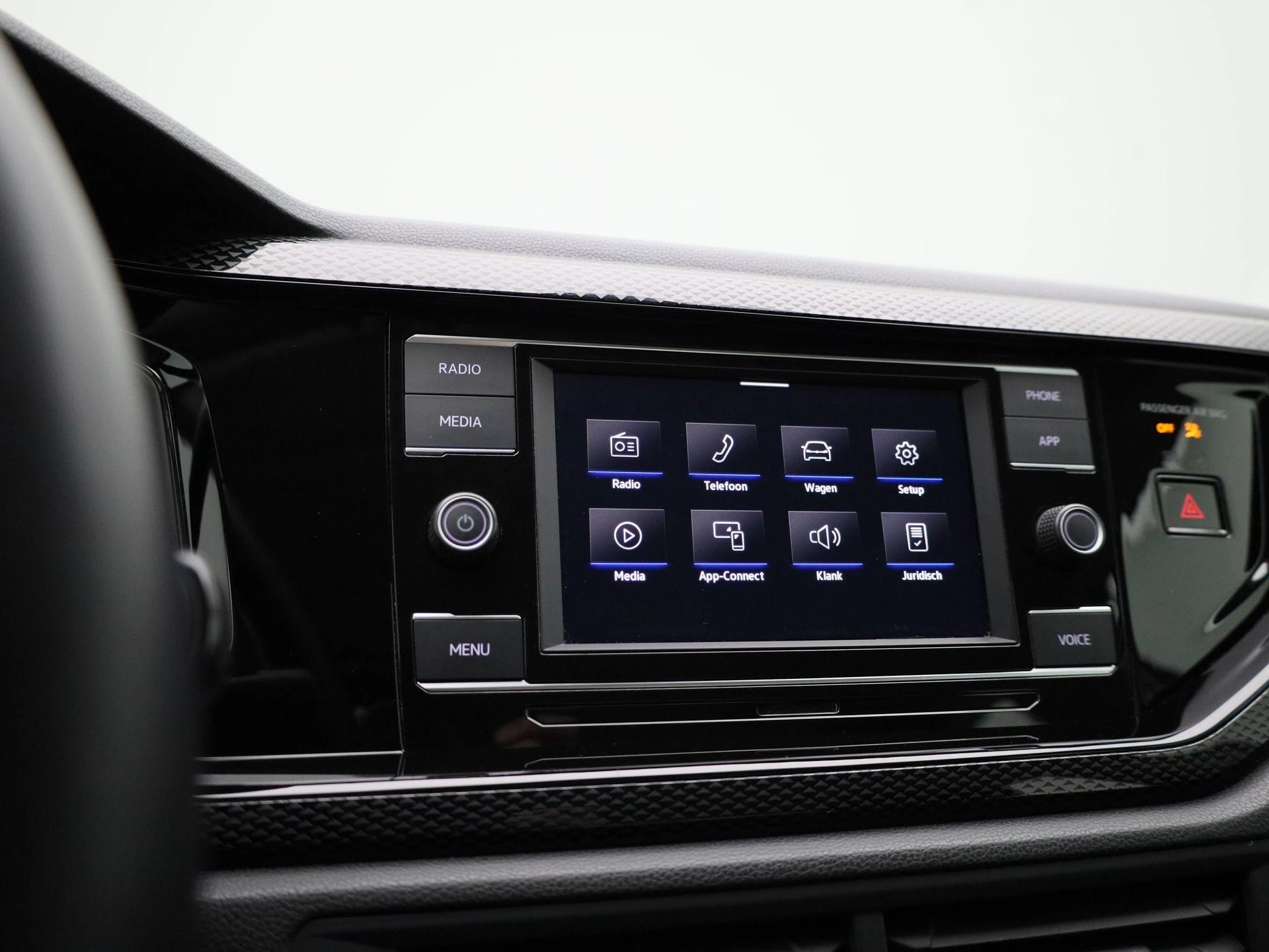 Volkswagen-Taigo-image-21