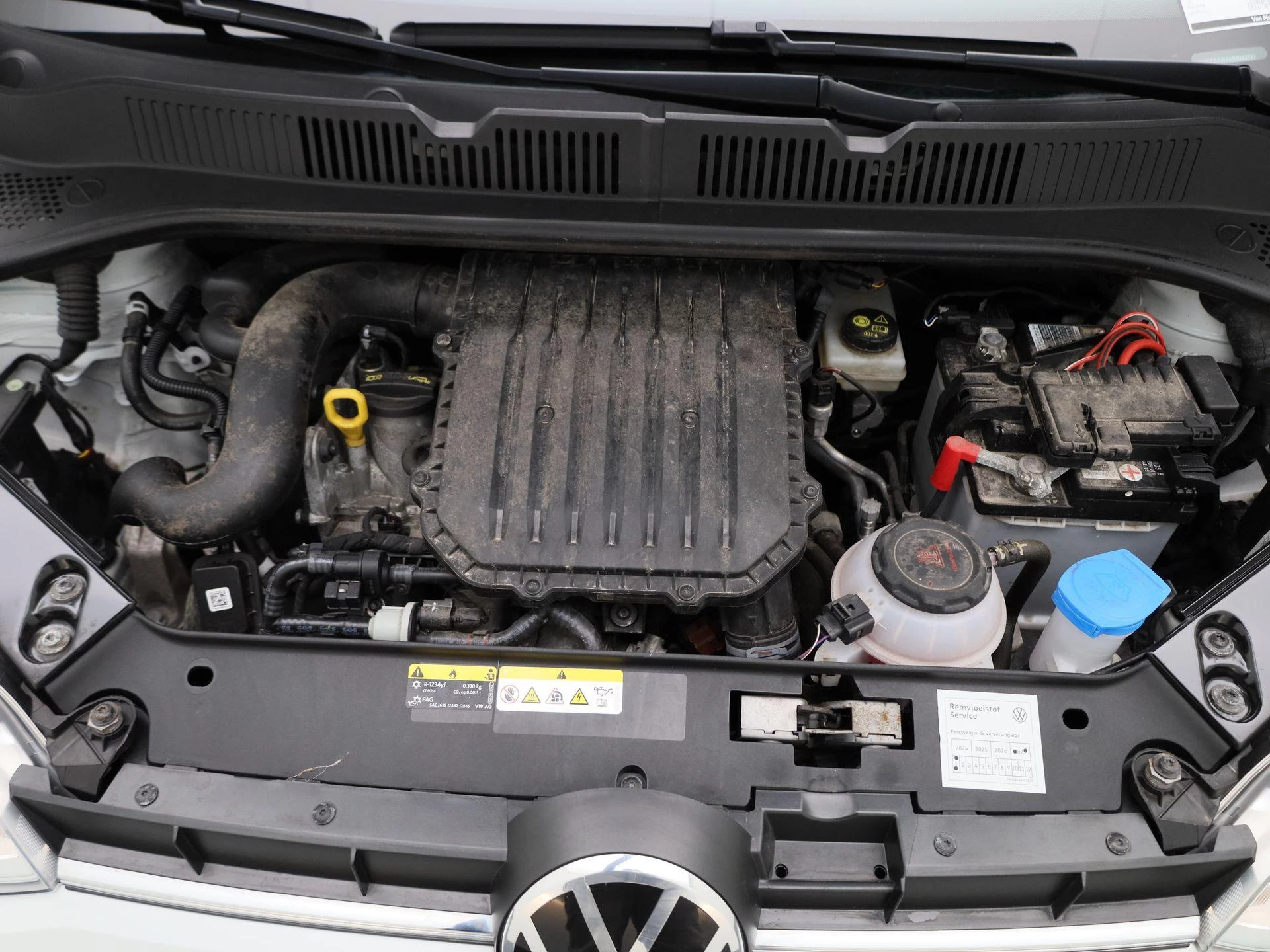 Volkswagen-up!-image-21