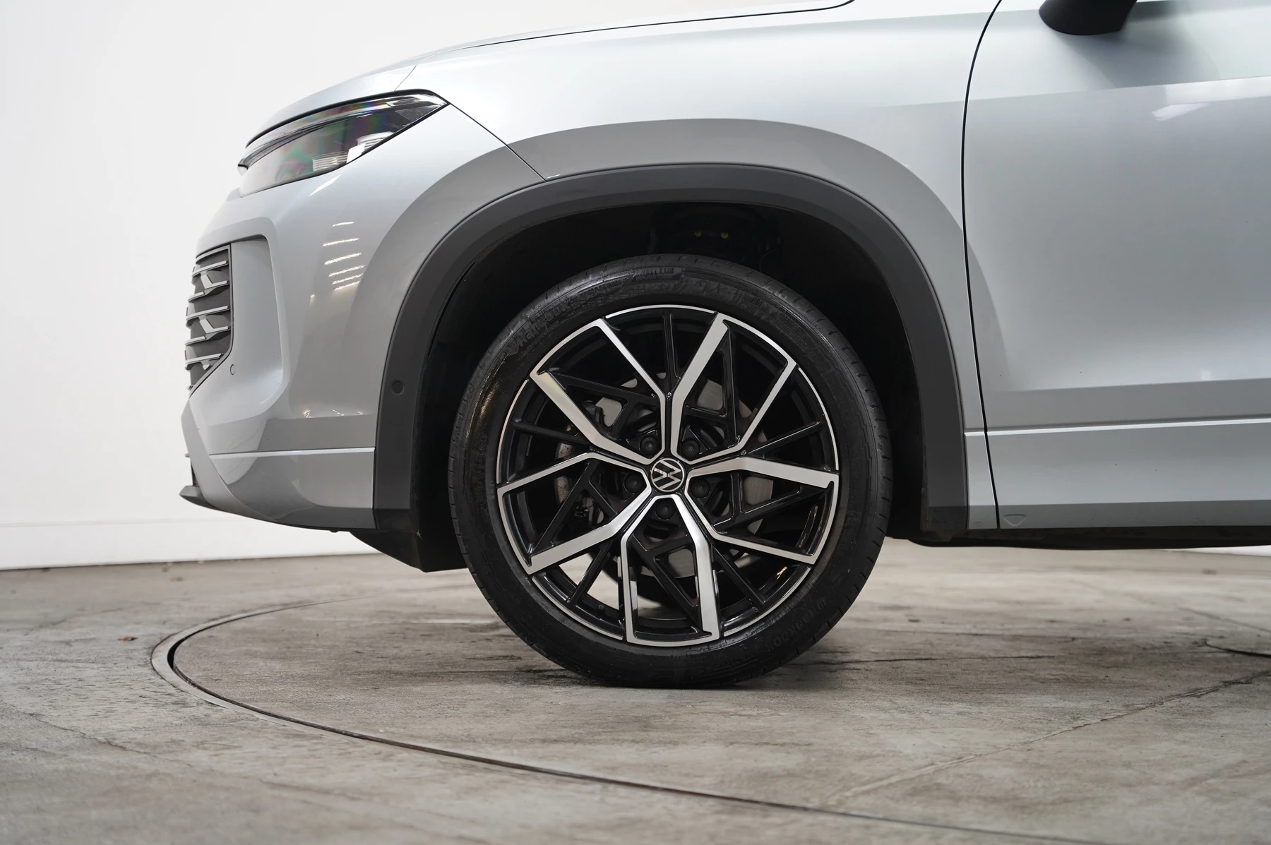 Volkswagen-Tayron-image-4