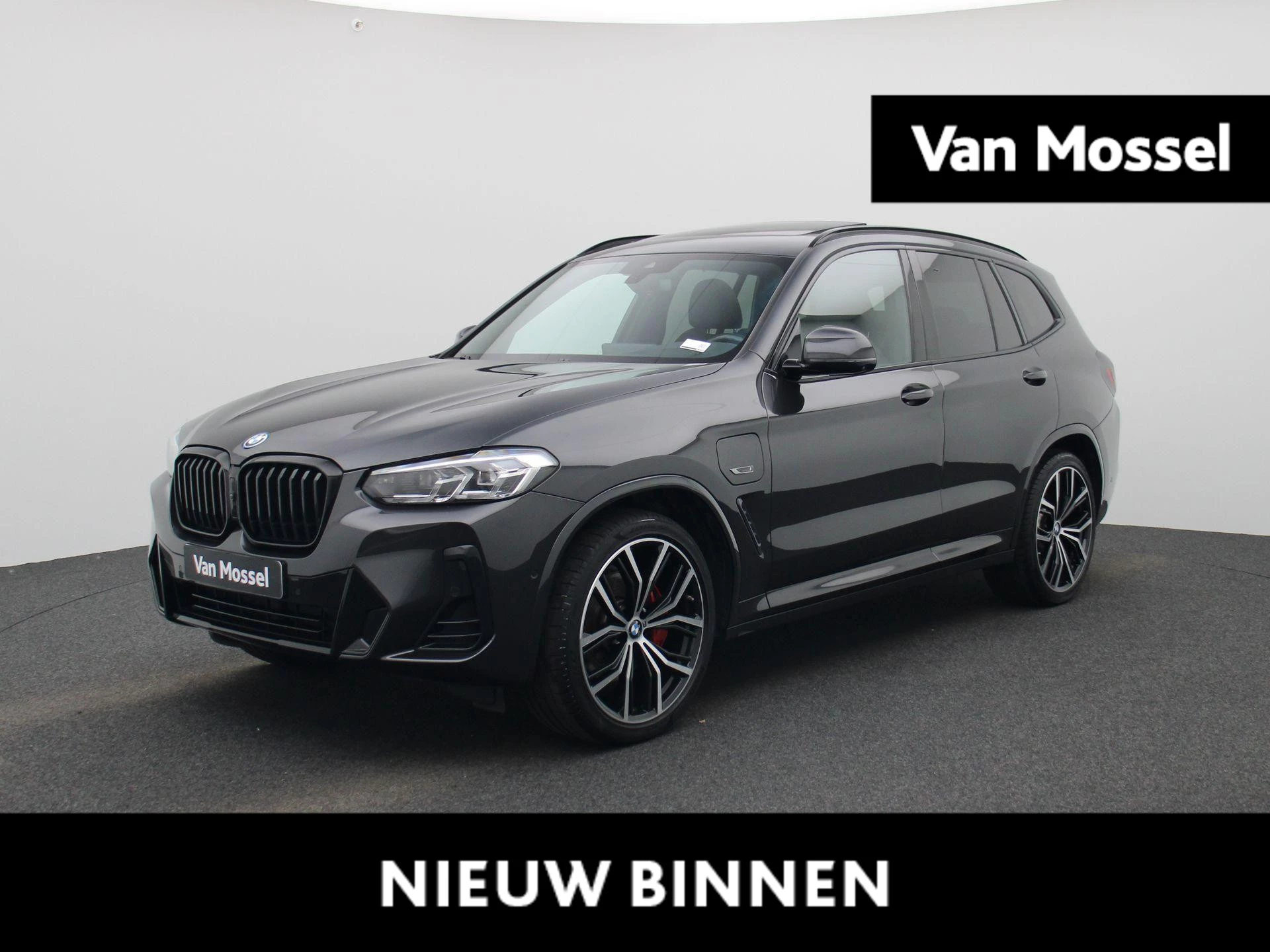 BMW-X3-image-0