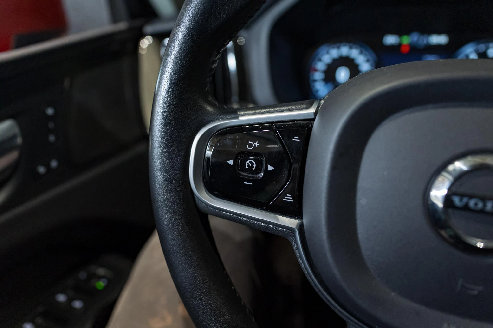 Volvo-XC60-image-29