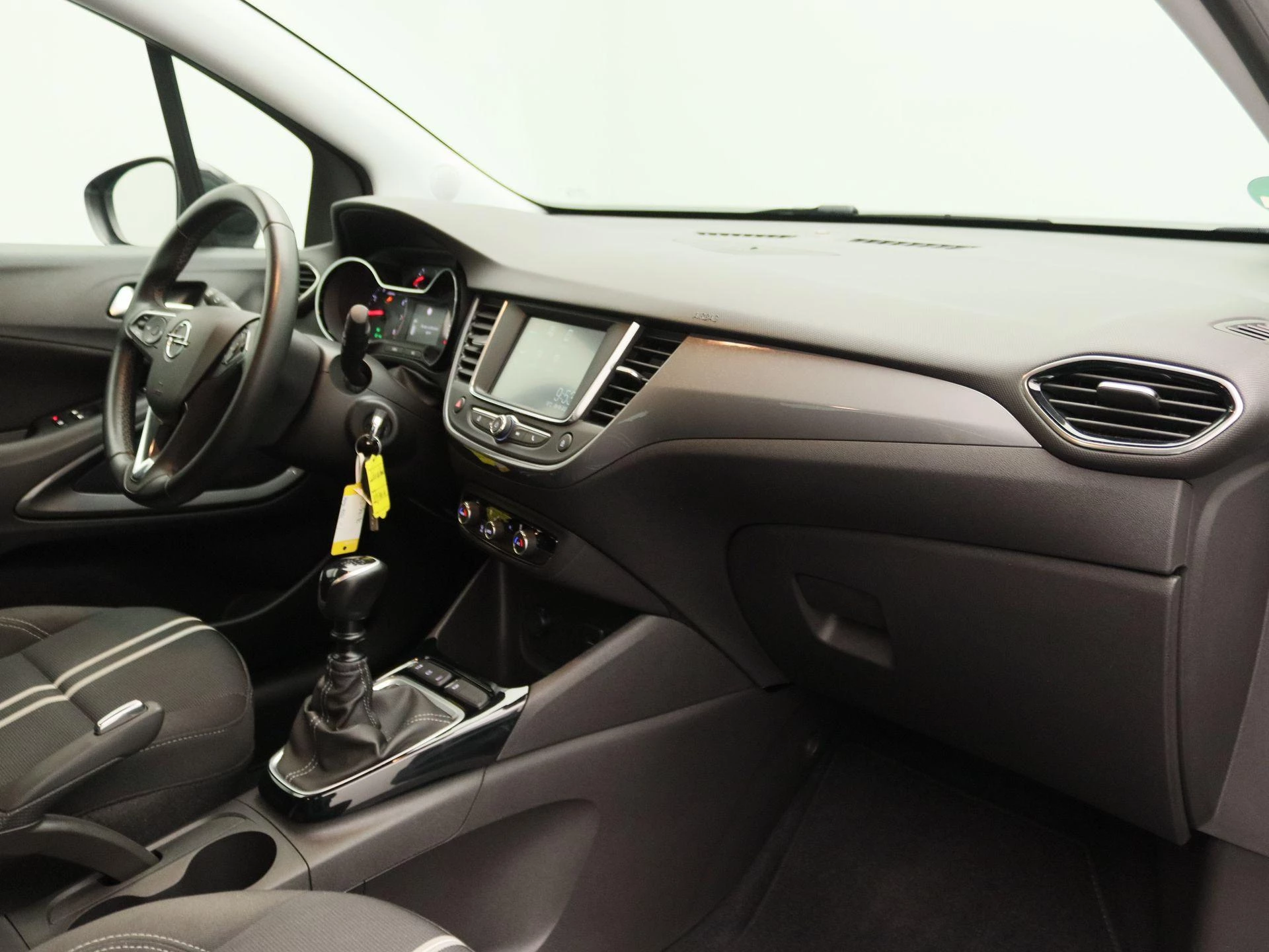 Opel-Crossland-image-23