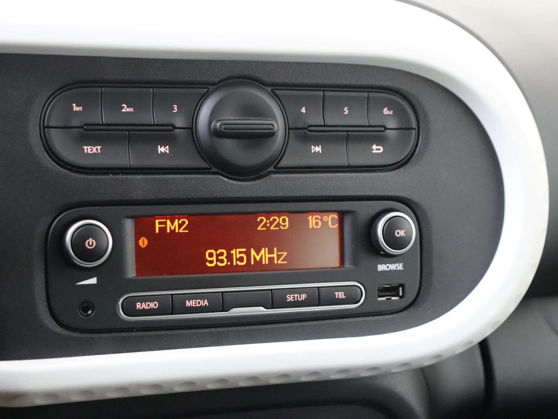 Renault-Twingo-image-19
