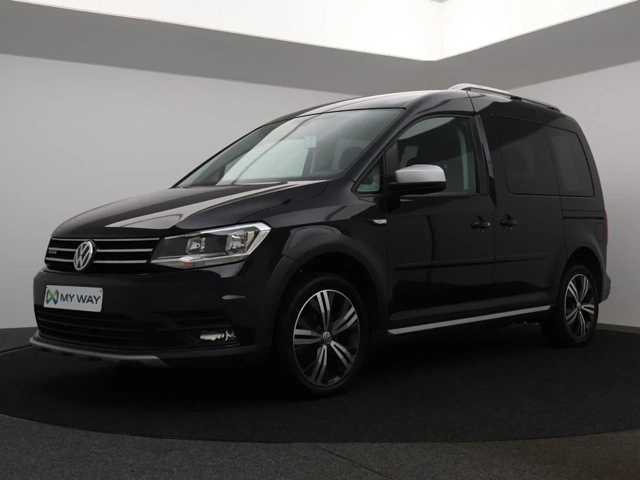 Volkswagen-Caddy-image-0