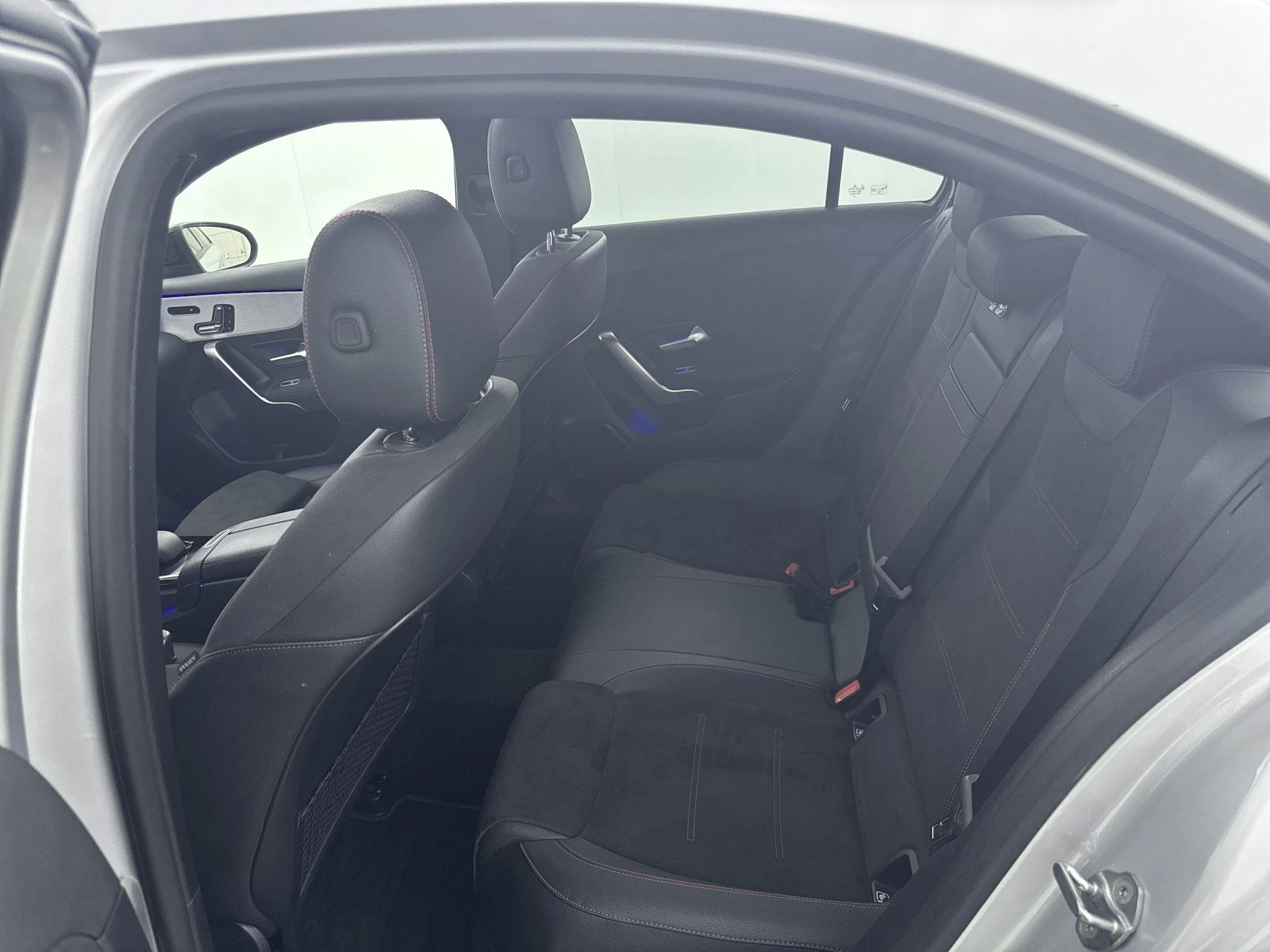 Mercedes-Benz A-Klasse 250 e Business Solution AMG Limited