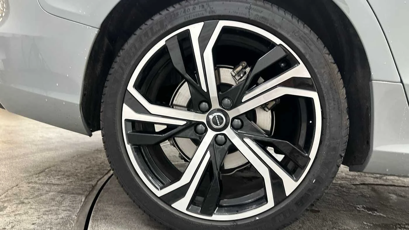 Volvo-V60-image-10