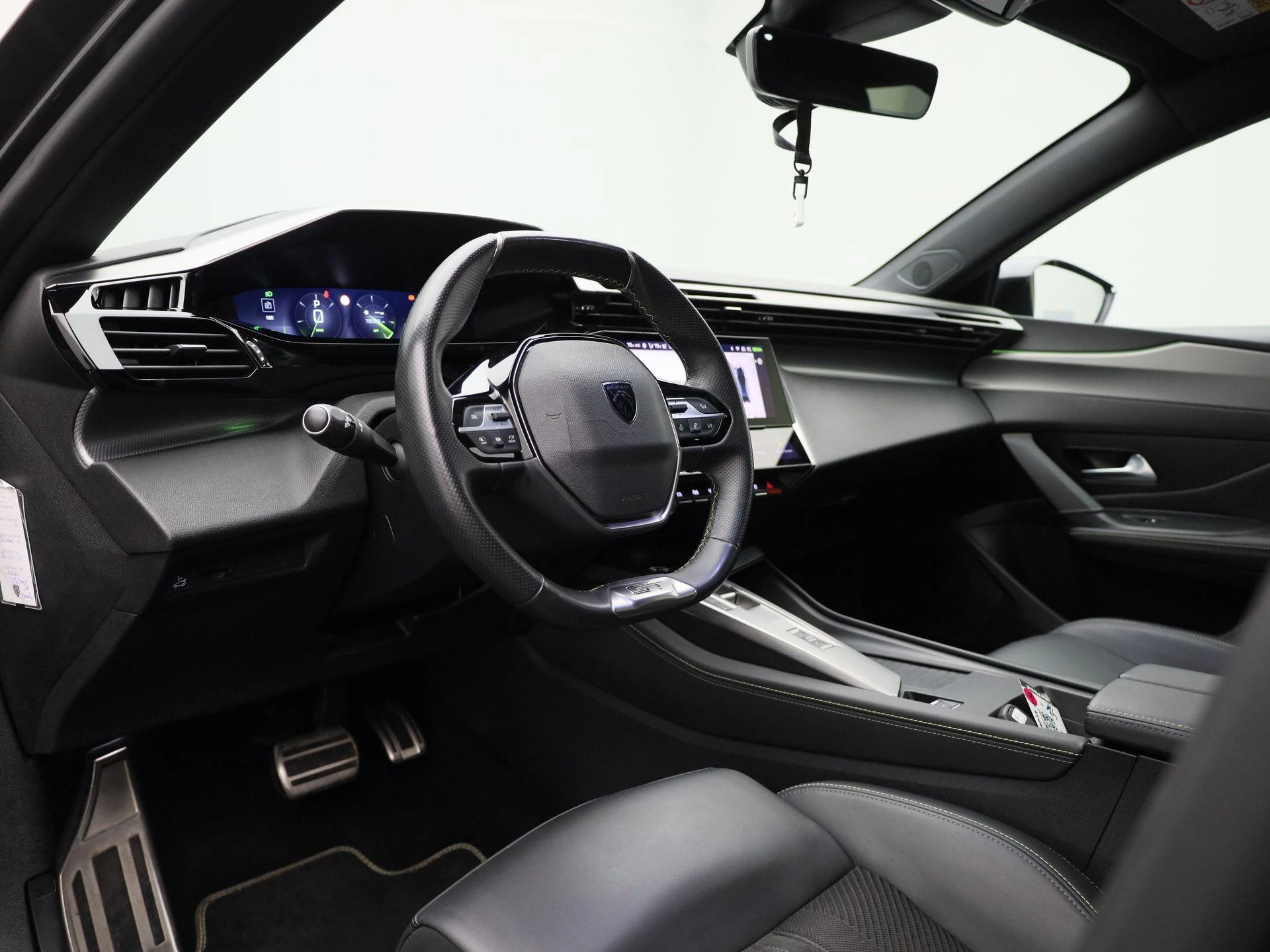 Peugeot 408 1.2 PureTech 130 S&S EAT8 GT