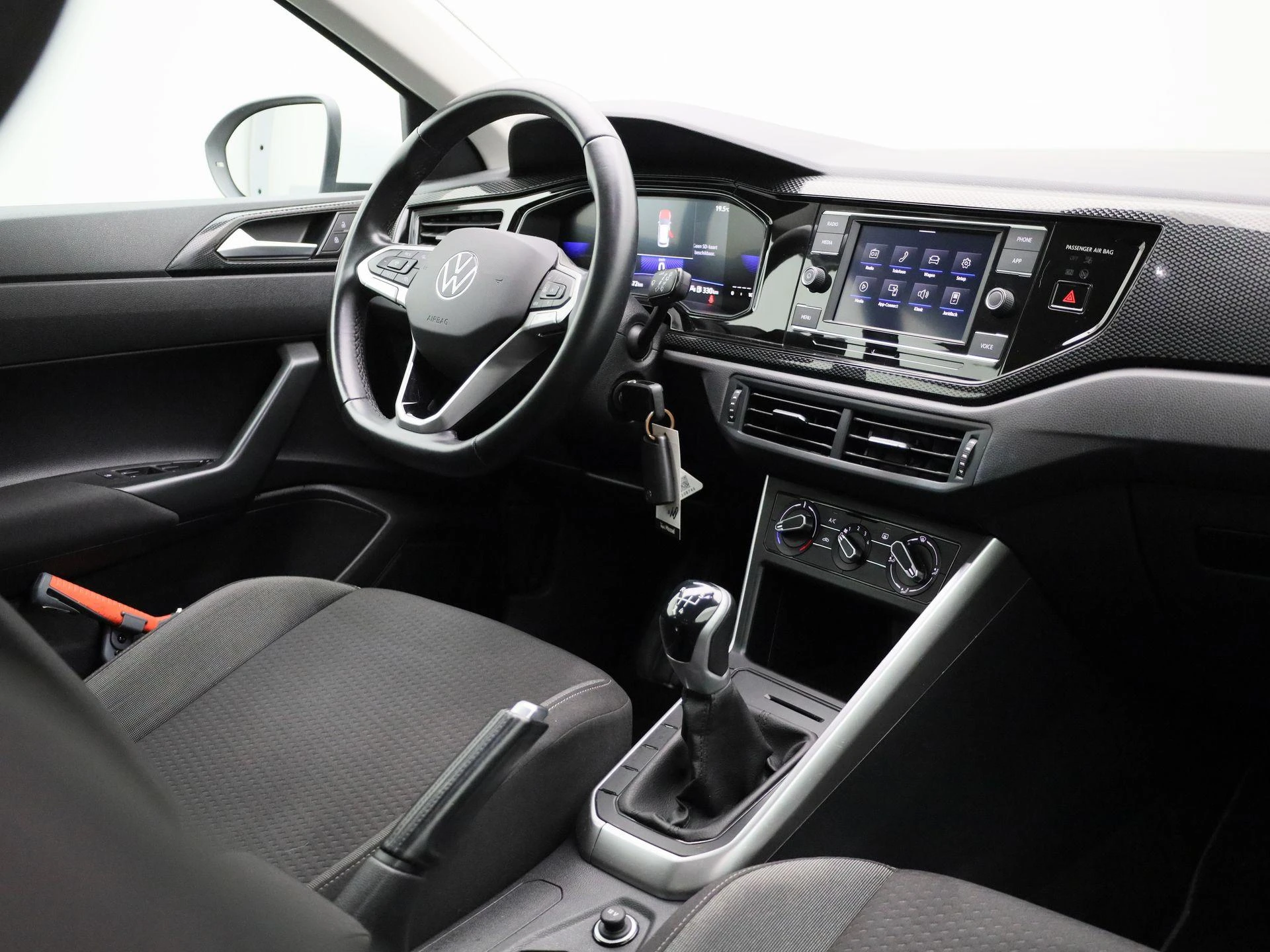 Volkswagen-Taigo-image-34