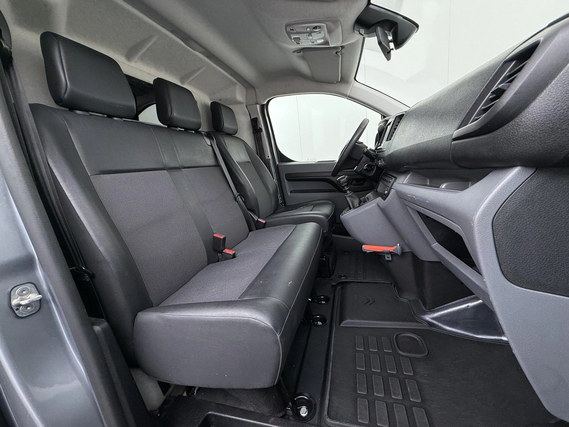 Citroën-Jumpy-image-27