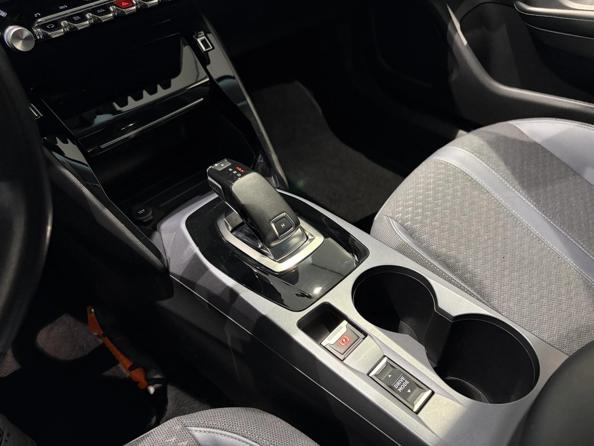 Peugeot-2008-image-14
