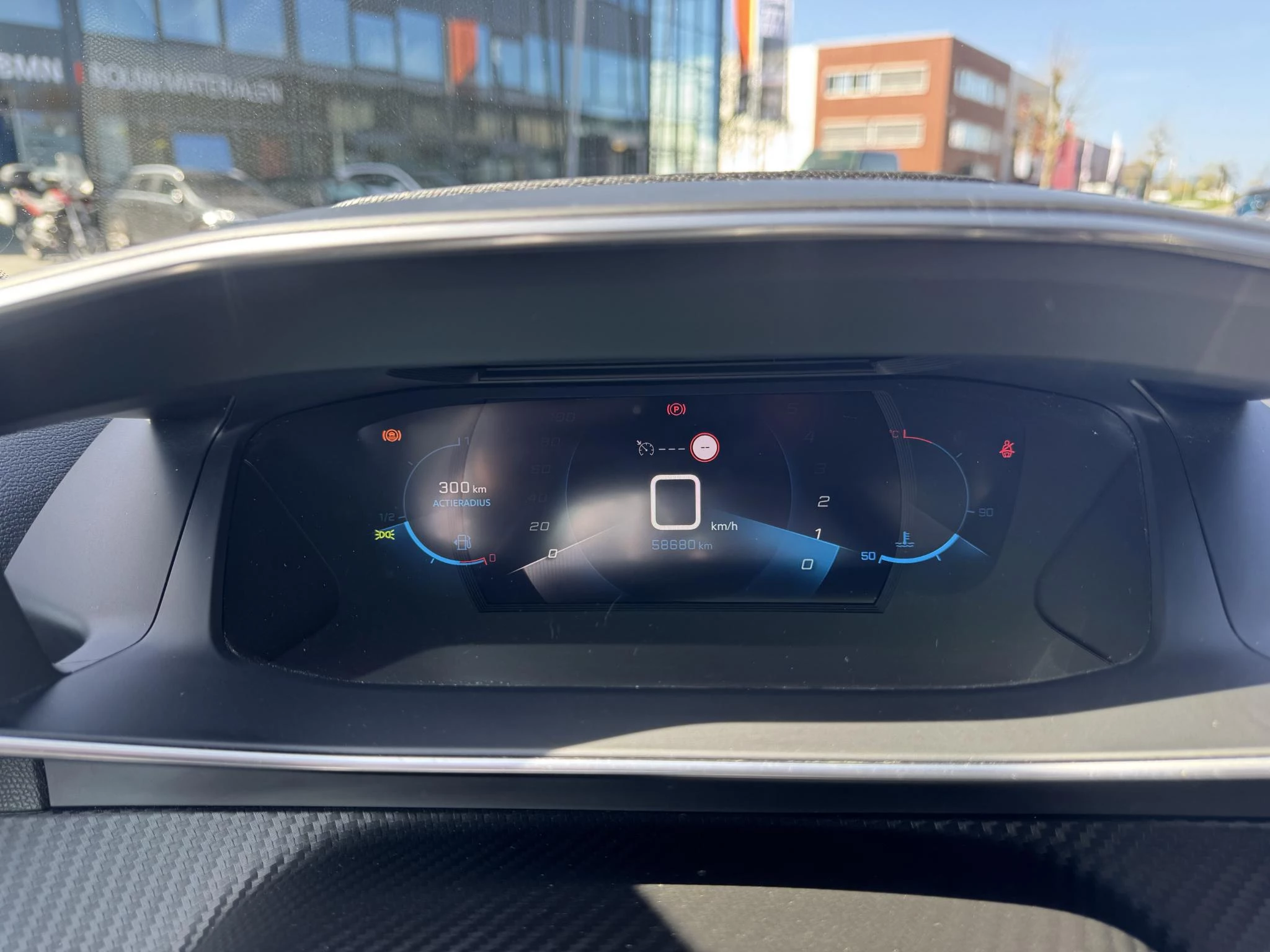 Peugeot-208-image-17