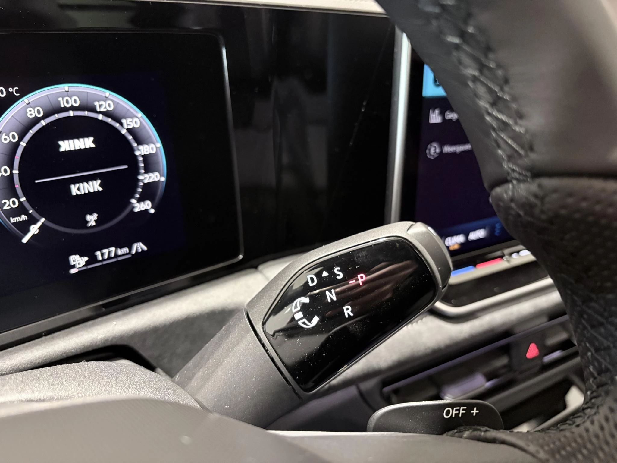 Volkswagen-Tiguan-image-18