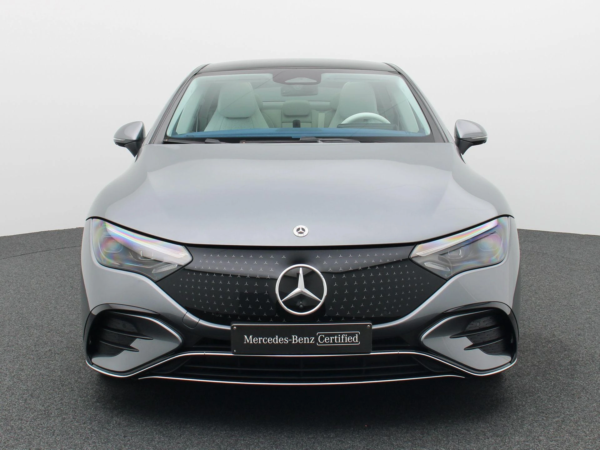 Mercedes-Benz EQE 300 Star Edition + DIGITAL LIGHT + AIRMATIC + PANO DAK + LEDER +
