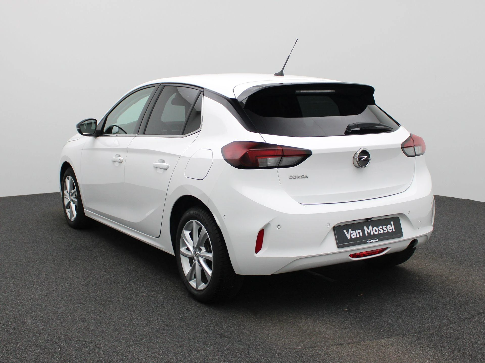 Opel-Corsa-image-1