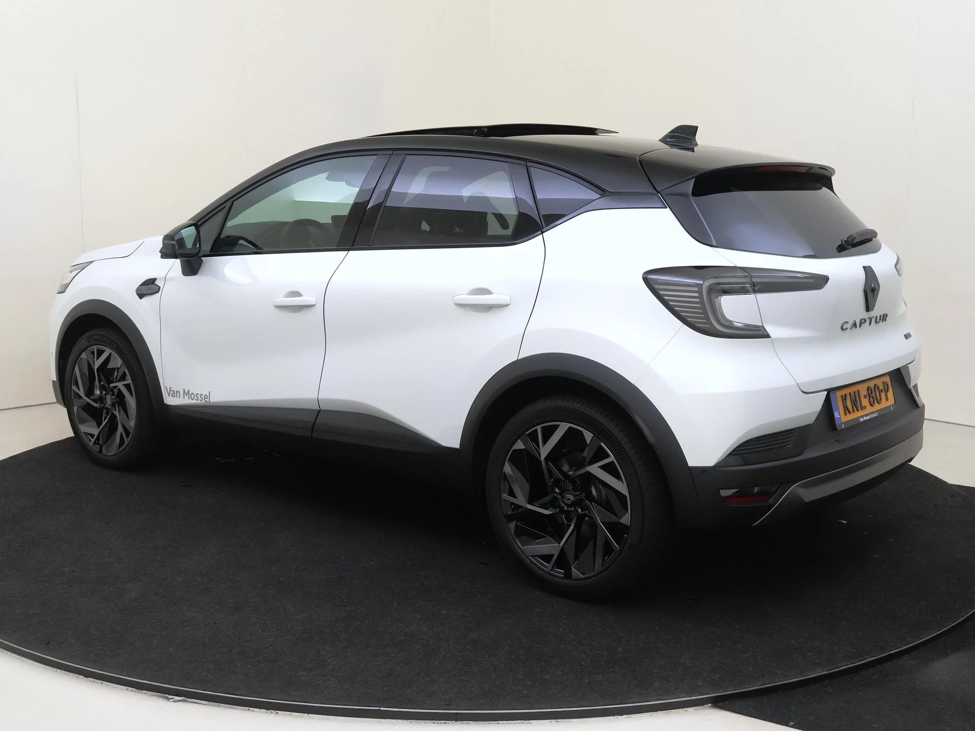 Renault Captur 1.8 E-Tech full hybrid 160 esprit Alpine