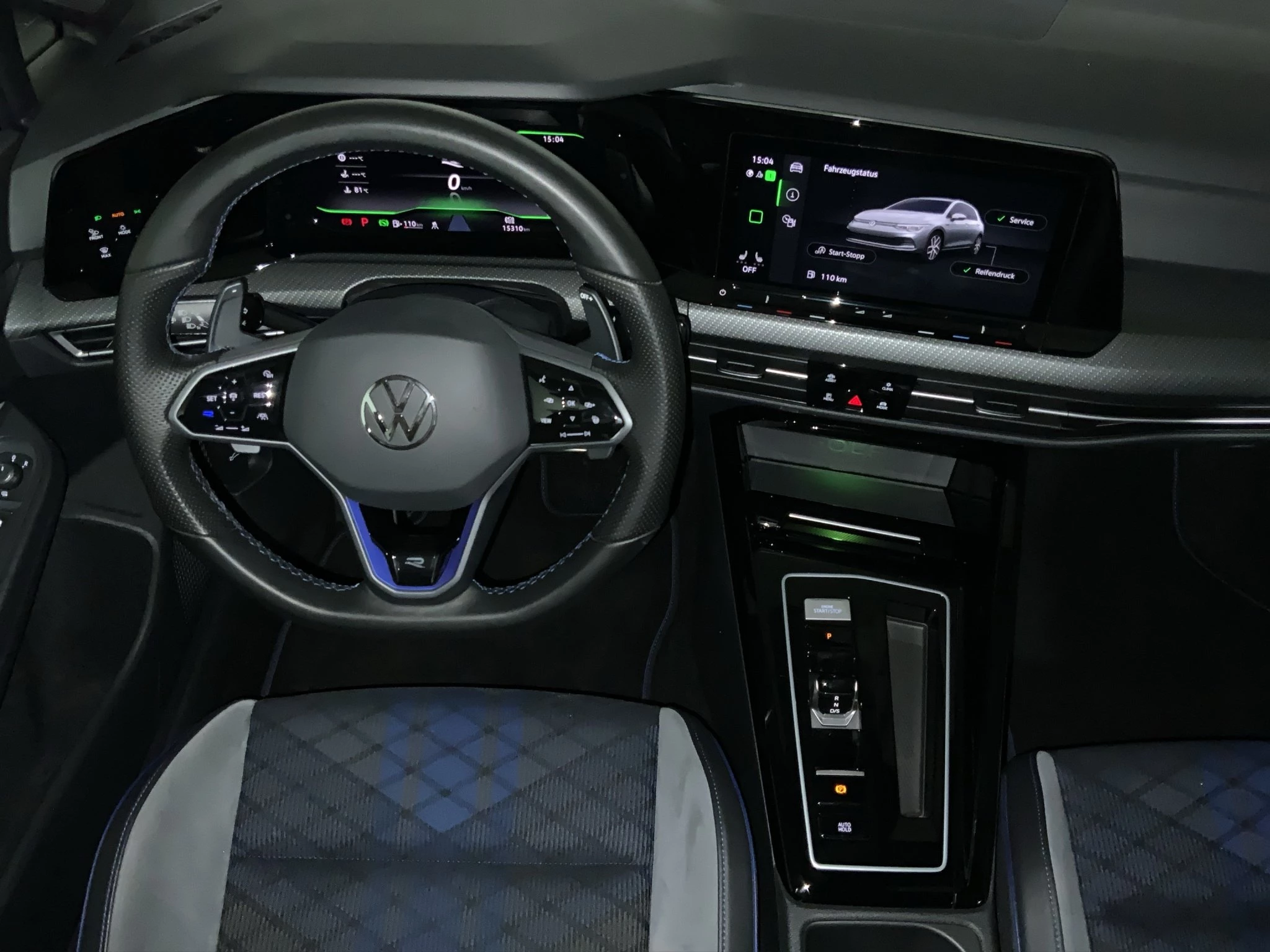 Volkswagen-Golf-image-11