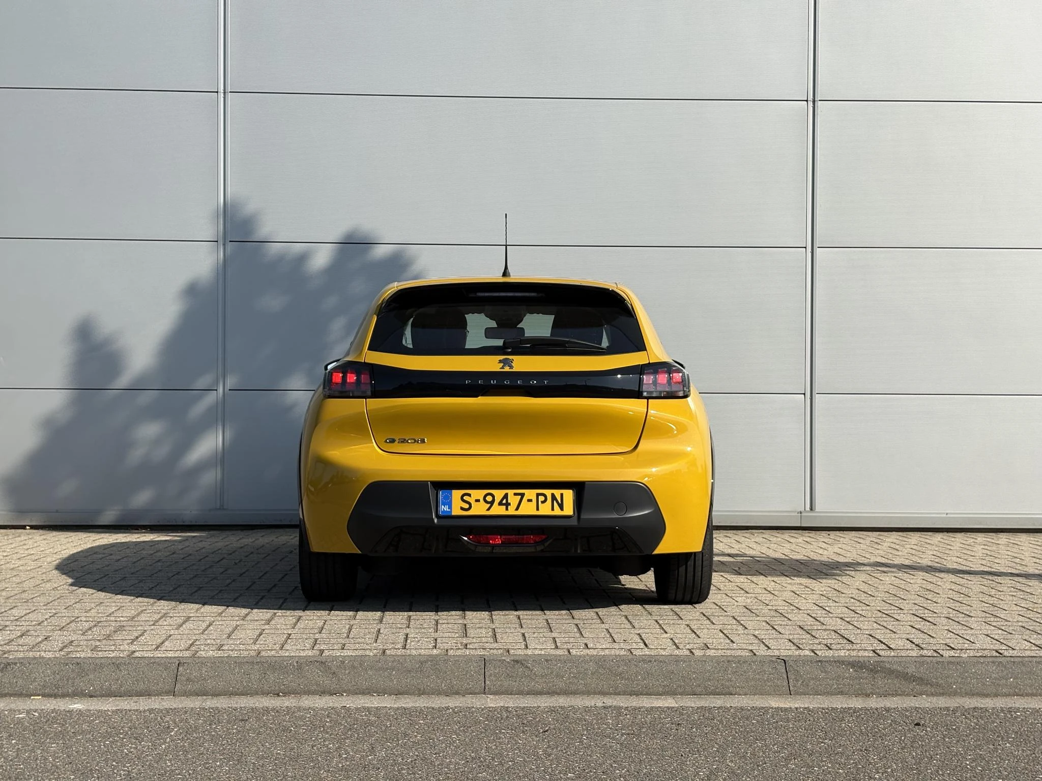 Peugeot e-208 EV Active 50 kWh
