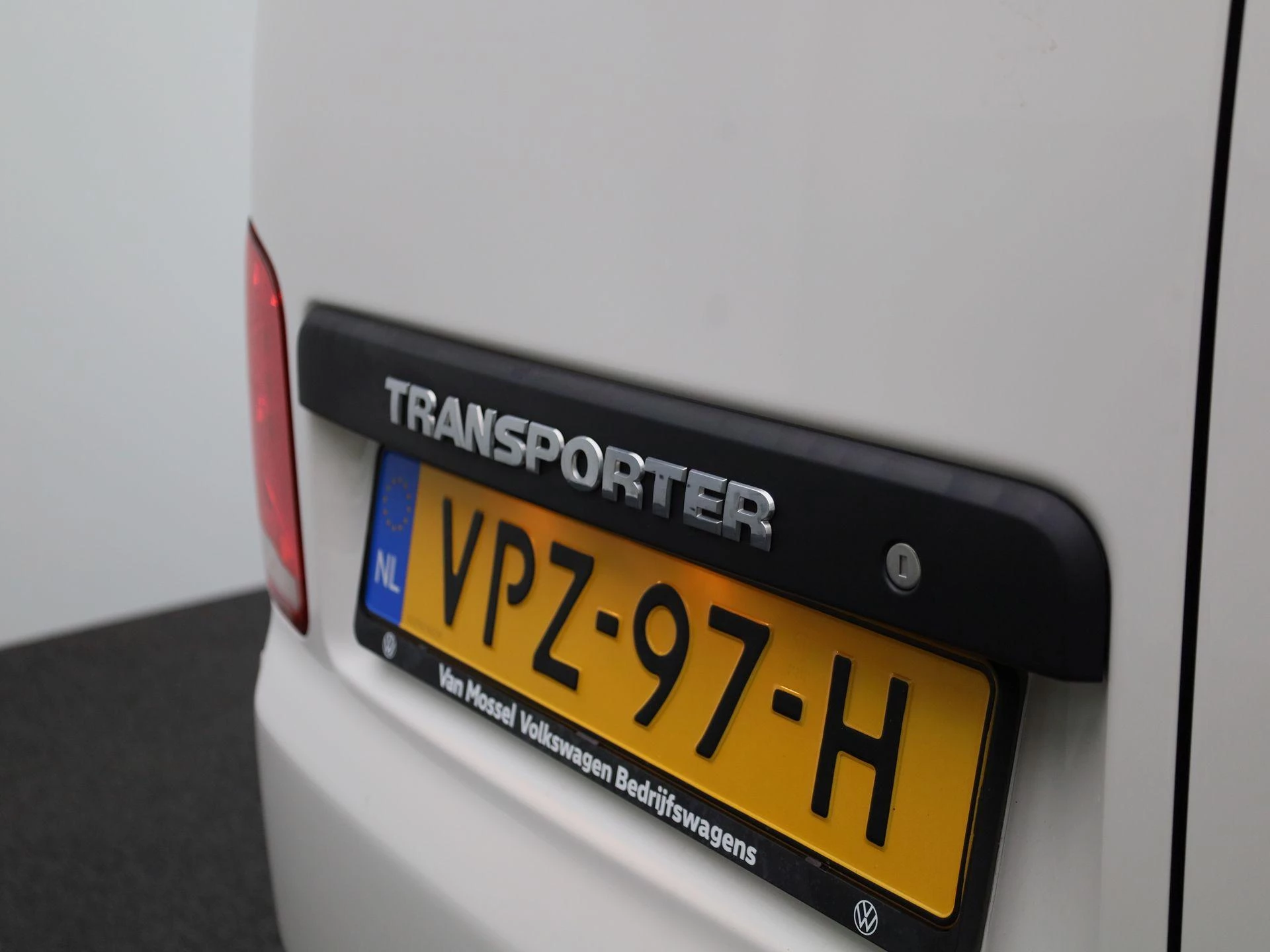 Volkswagen Transporter 2.0 TDI L2H1 150PK