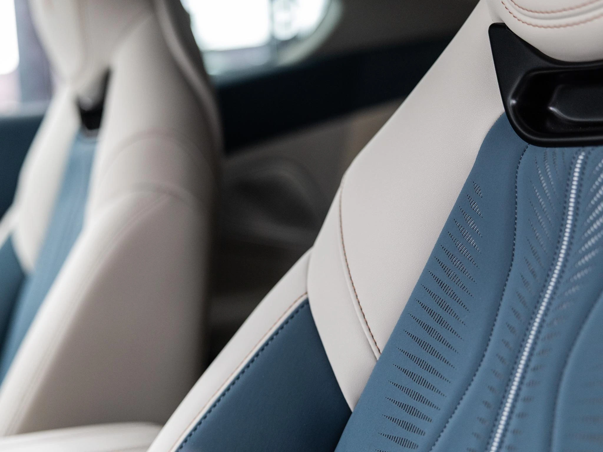 Maserati-GranTurismo-image-21