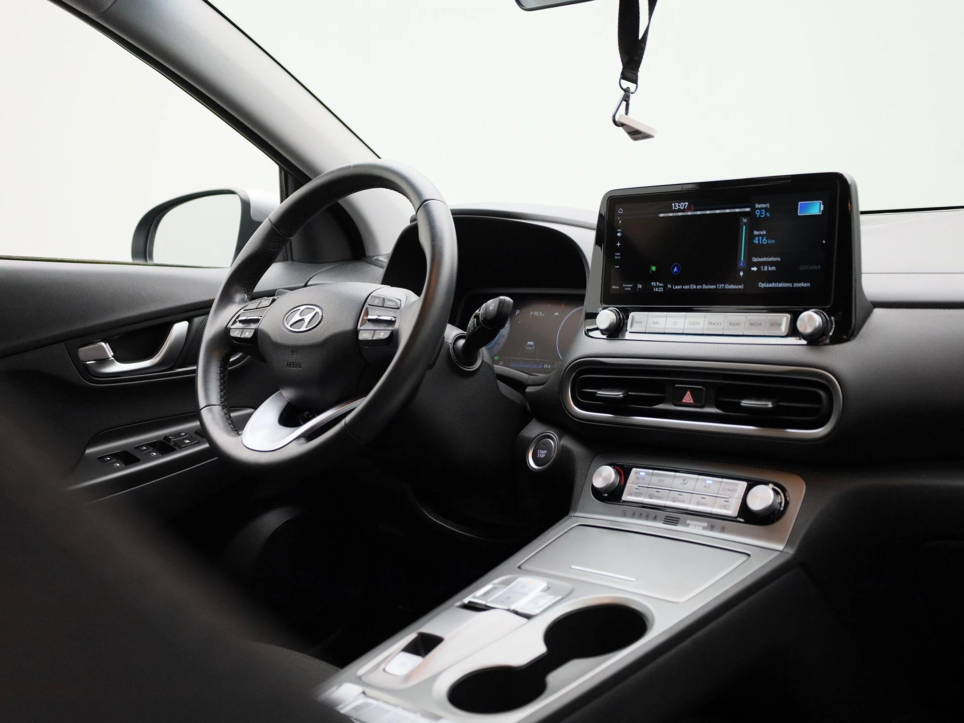 Hyundai-Kona-image-34