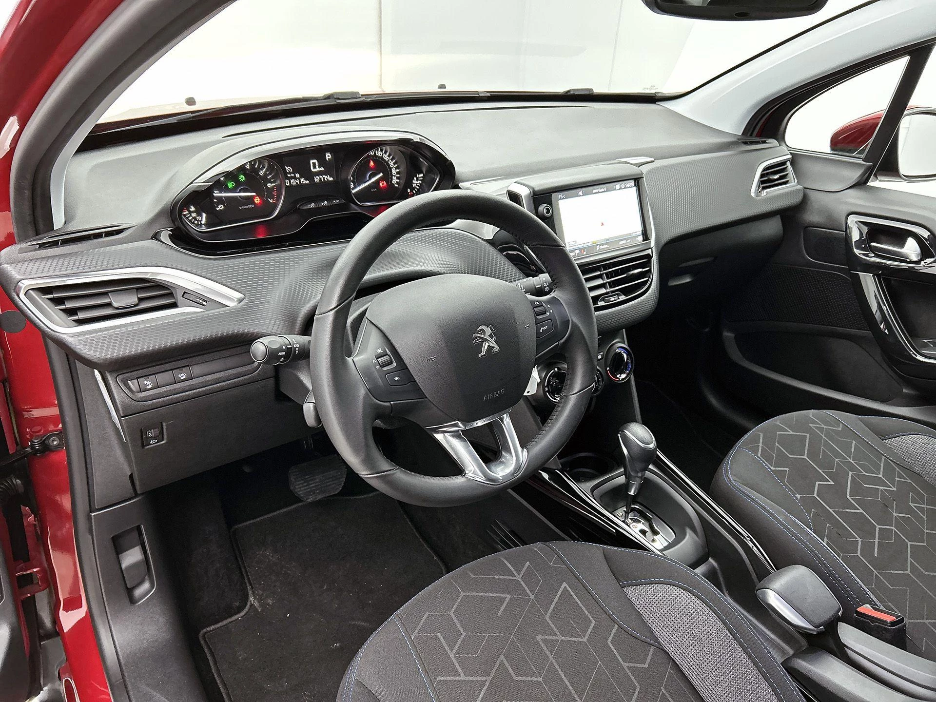 Peugeot-2008-image-11
