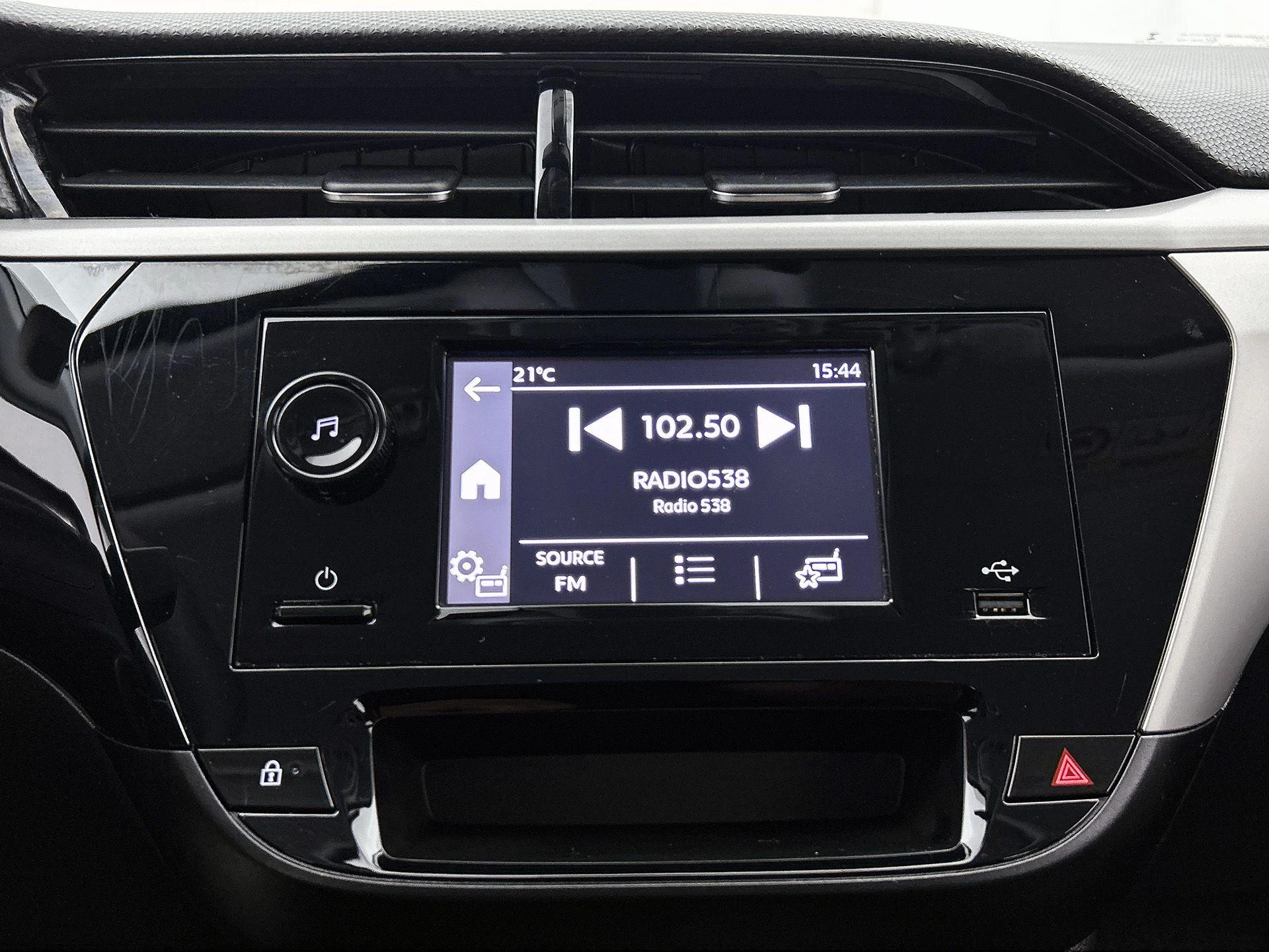 Opel-Corsa-image-6