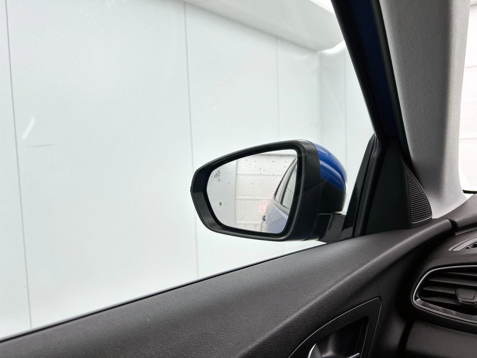 Opel-Grandland X-image-19