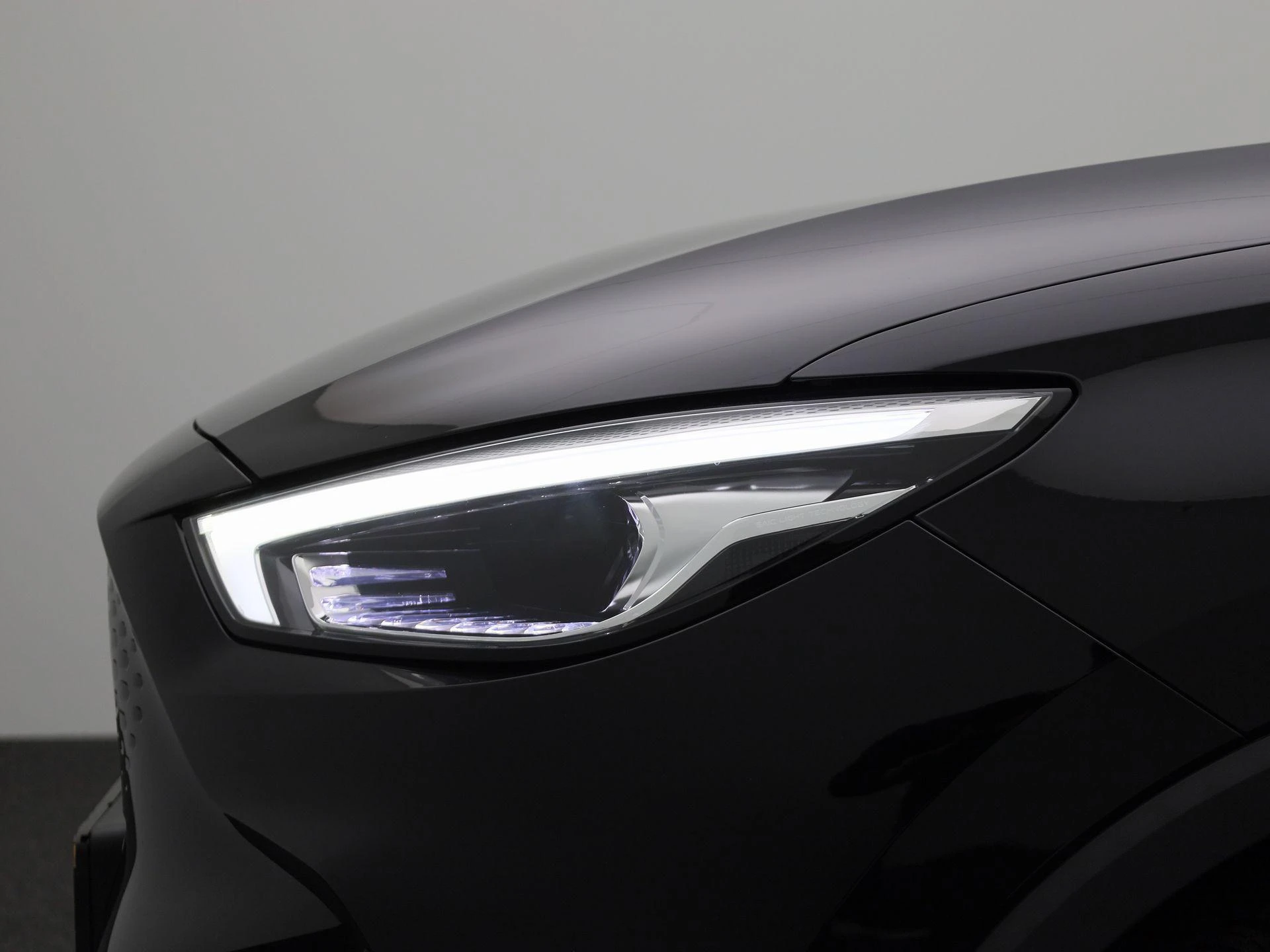 MG-ZS EV-image-14