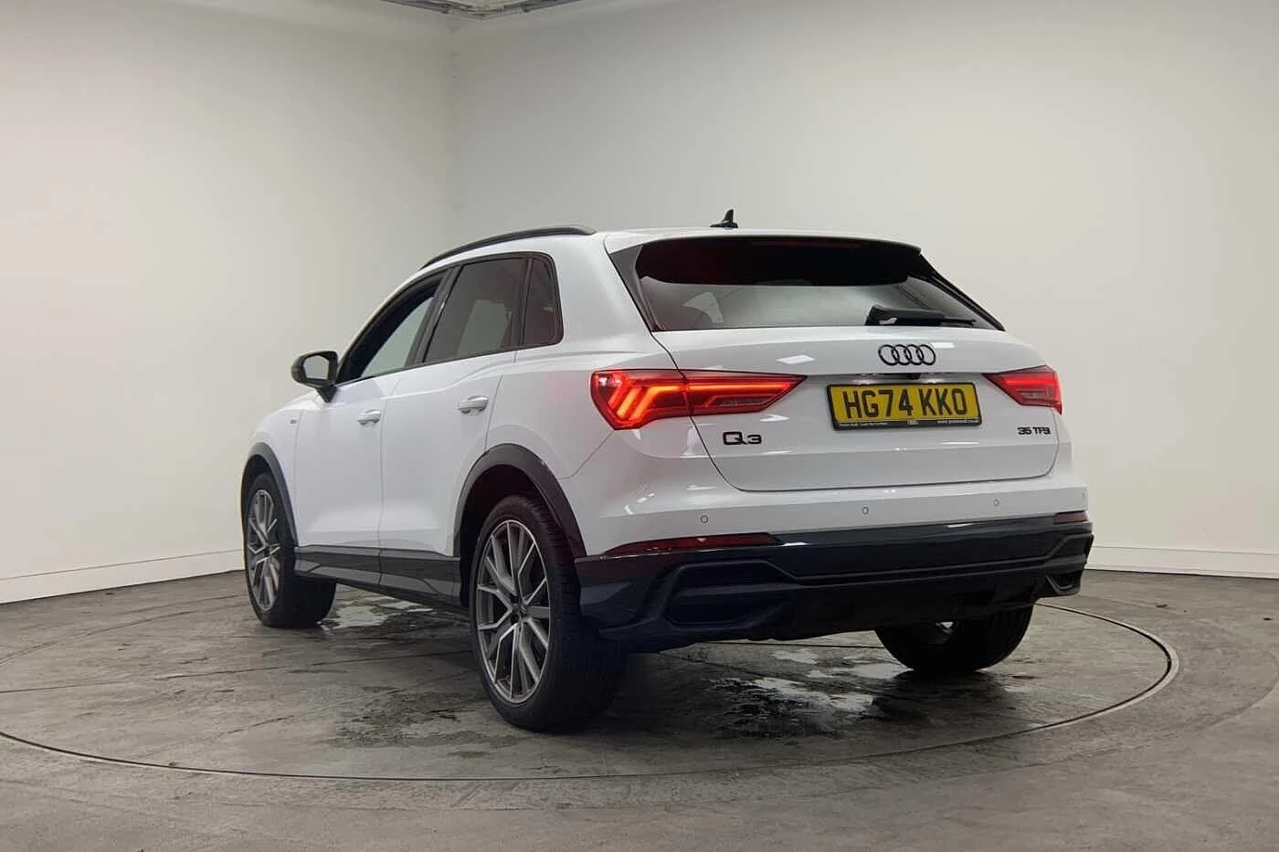 Audi-Q3-image-2