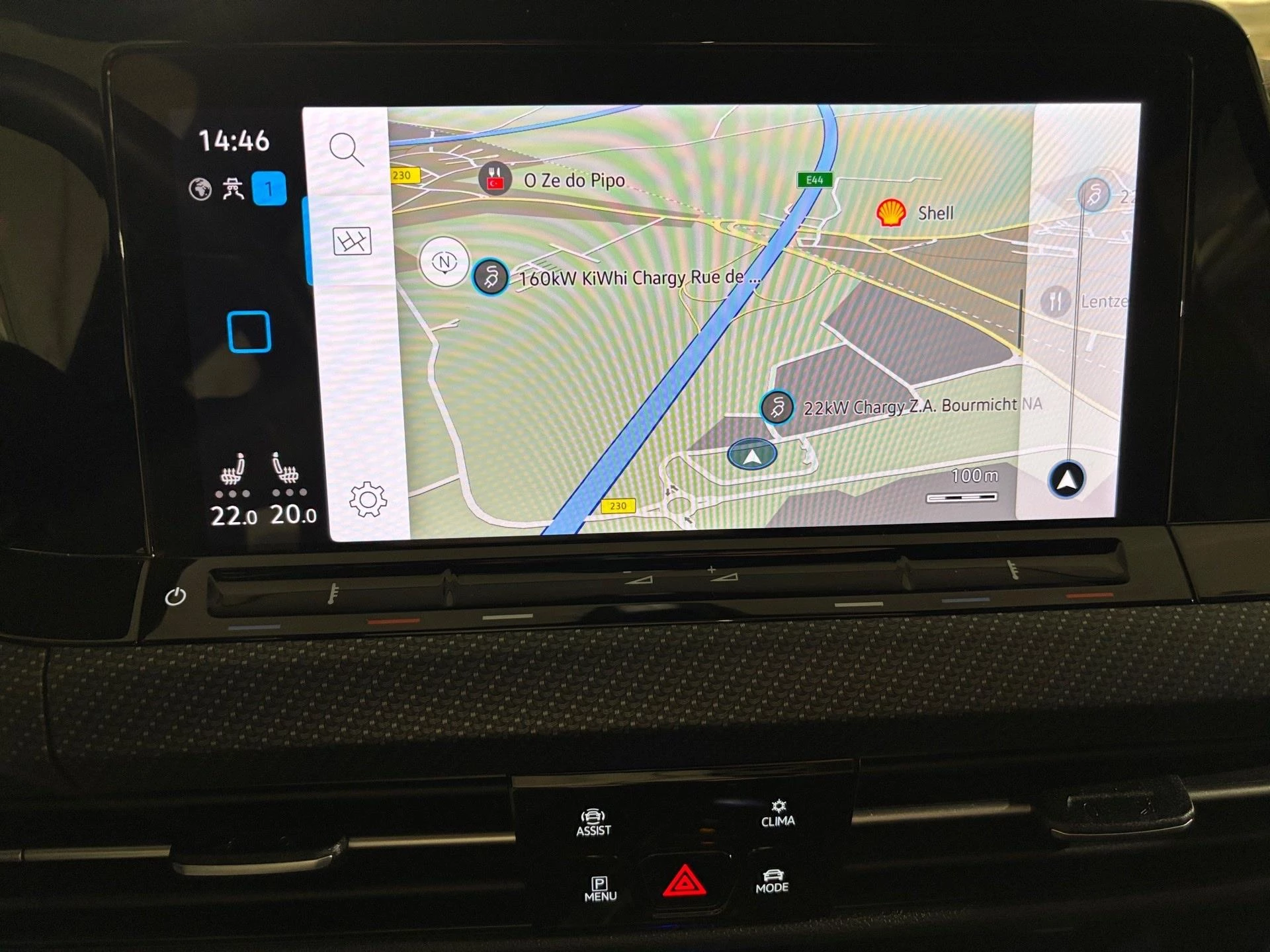 Volkswagen-Golf-image-2