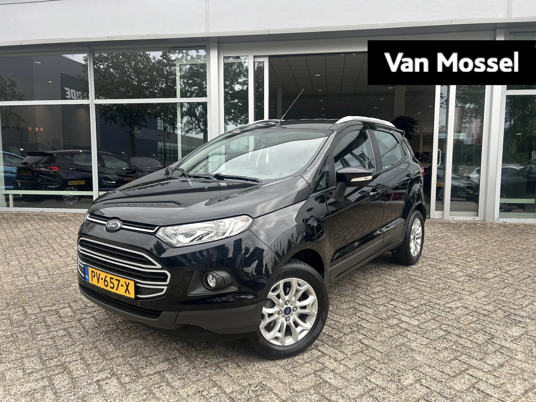Ford-EcoSport-image-0