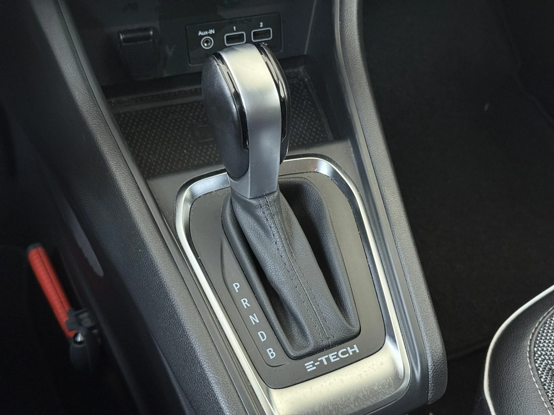 Renault-Captur-image-13