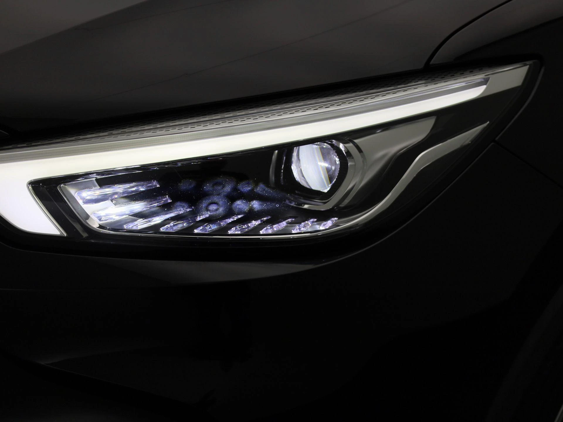 MG ZS EV - 14
