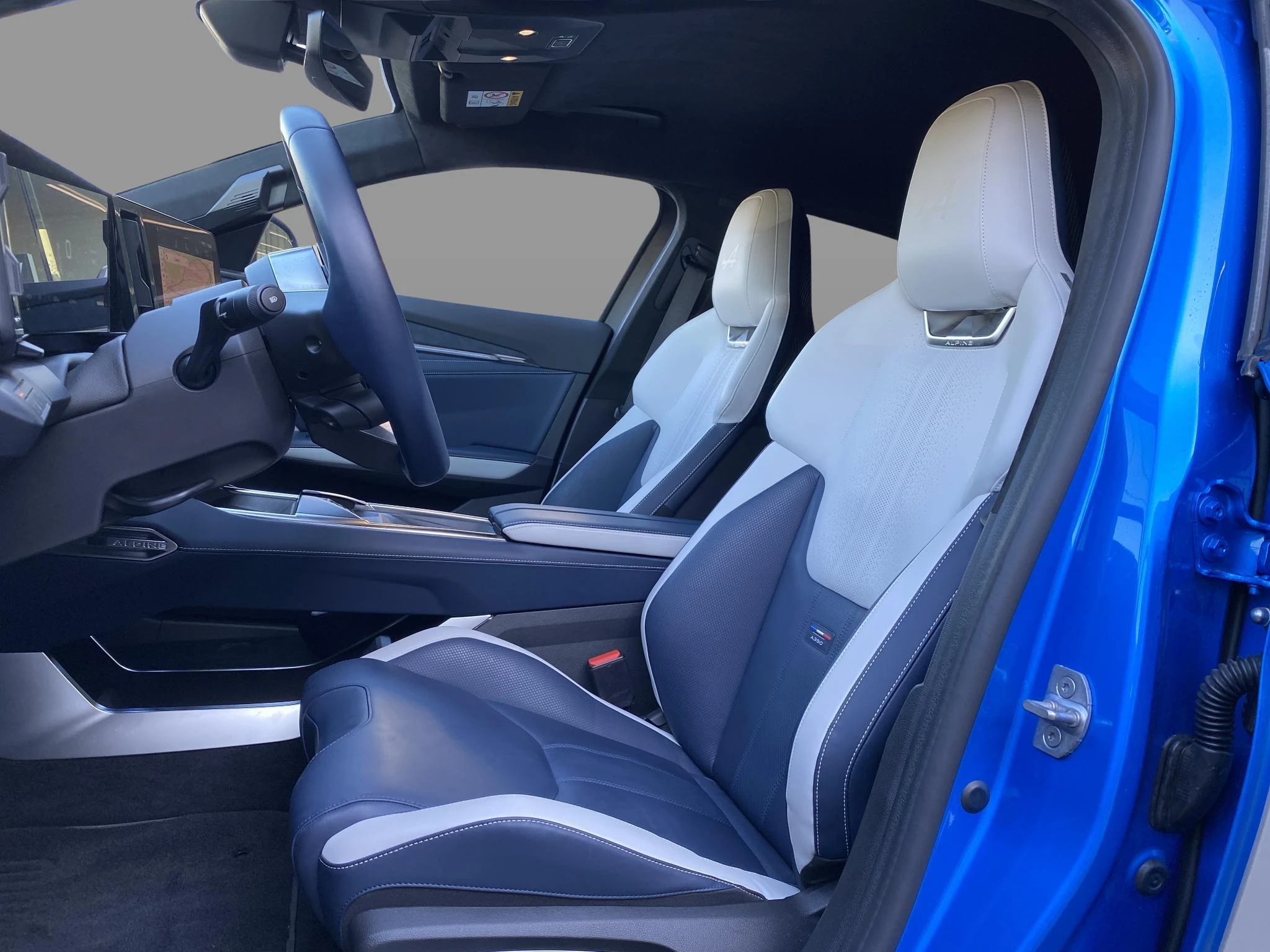 Renault-A390-image-12