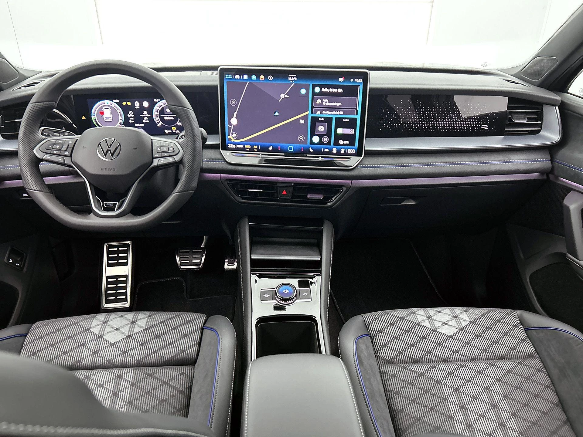 Volkswagen Tayron 1.5 eHybrid R-Line Edition